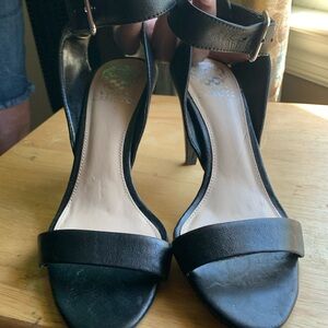 Black leather heel sandal
